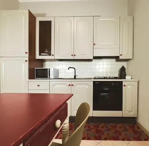 Le Cento Sculture בלפאסו