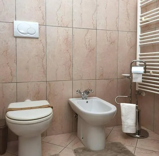 Le Cento Sculture דירה *