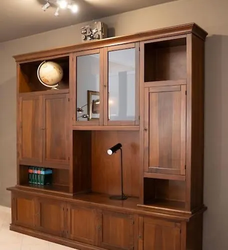 Le Cento Sculture דירה *